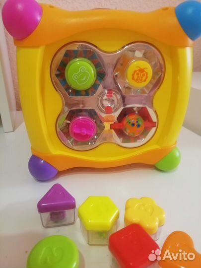 Бизи куб - бизиборд