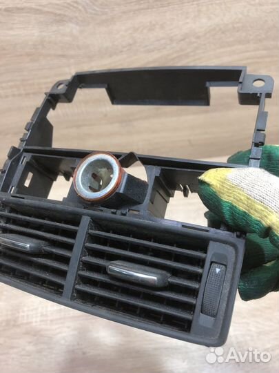 Дефлектор обдува салона Audi A8 D3 4E0819203