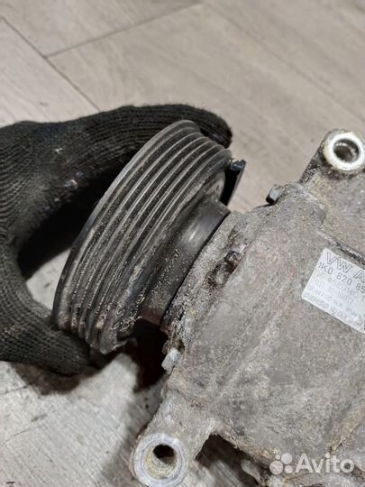 Компрессор кондиционера для 1.6 BSE Skoda Octavia