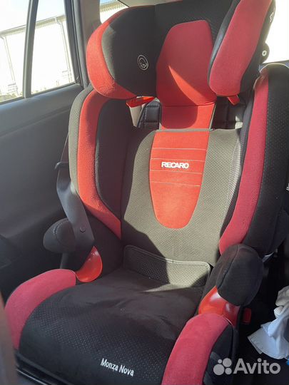 Автокресло Recaro Monza Nova