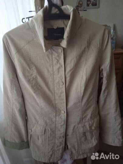 Ветровка женская 52р