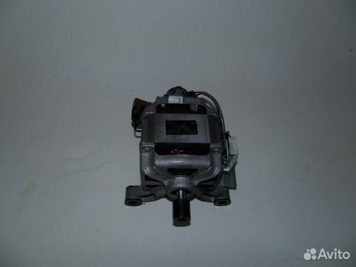 Двигатель UMT5202.01 Для Стиральной Машины Samsung