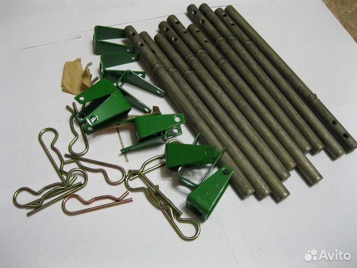 AH214868 Набор пальцев шнека для John Deere