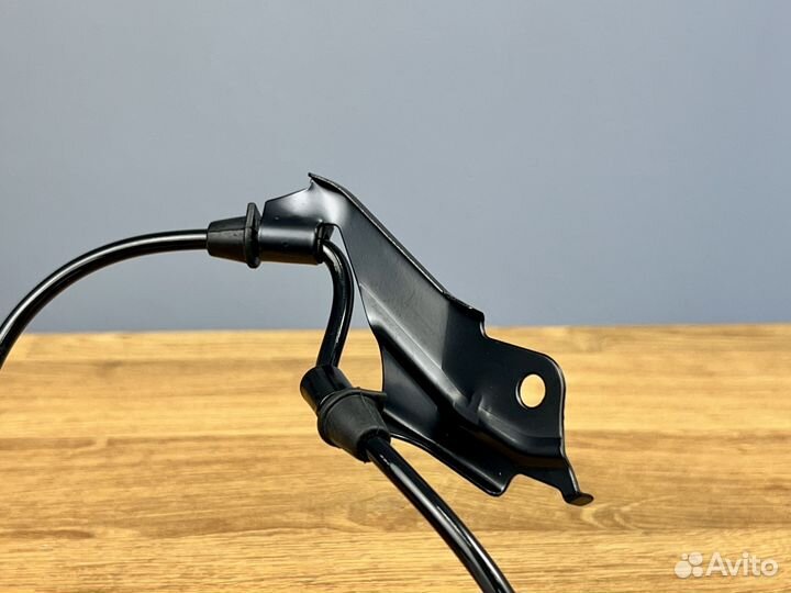 Датчик ABS абс правый R для Honda Elysion