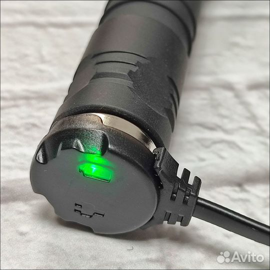 Фонарь Armytek Predator PRO Magnet-USB