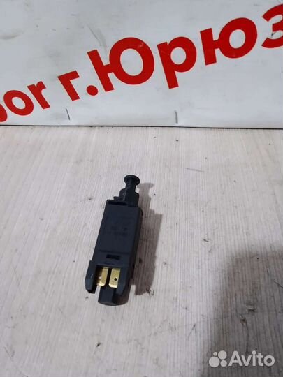 Датчик стоп сигнала Chery M11