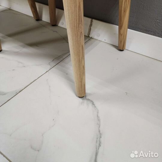 Тумба прикроватная