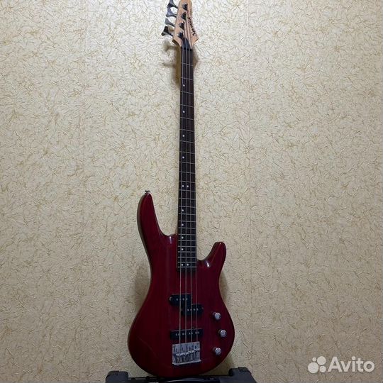 Бас гитара Samick 4 струны