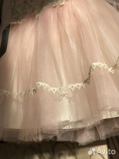 Платье для девочки новое
