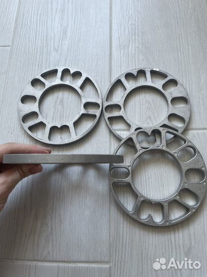 Проставки колесные универсальные 10мм