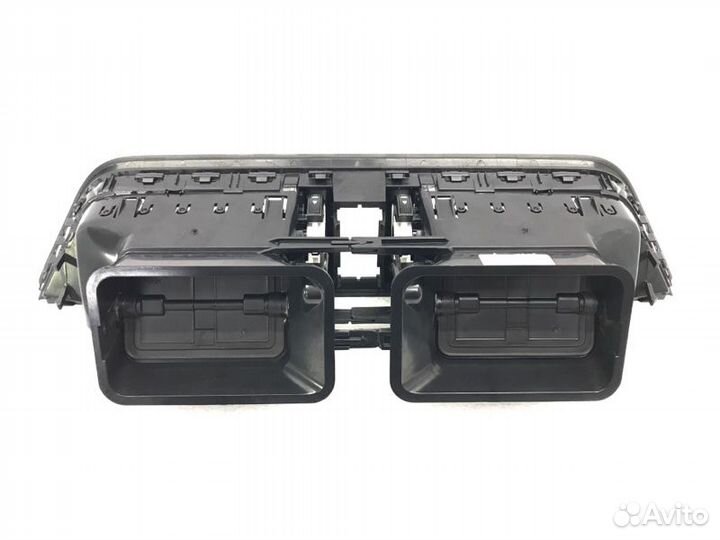 Дефлектор воздушный Skoda Octavia 1.6 cwva 2018