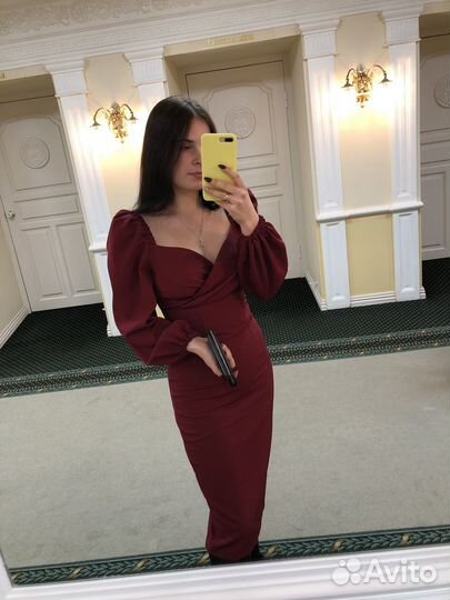 Вечернее платье