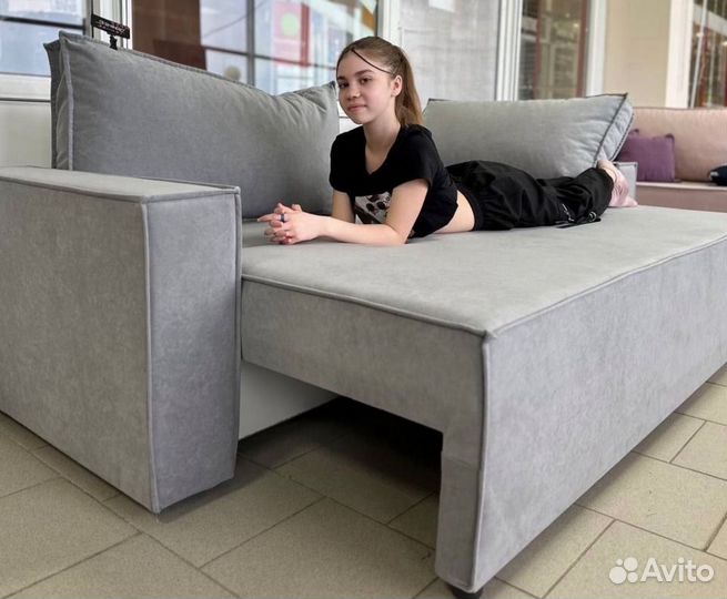 Диван в стиле лофт