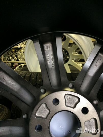 Диски Replay INF3 8x20 5x114,3 ET40 DIA66,1