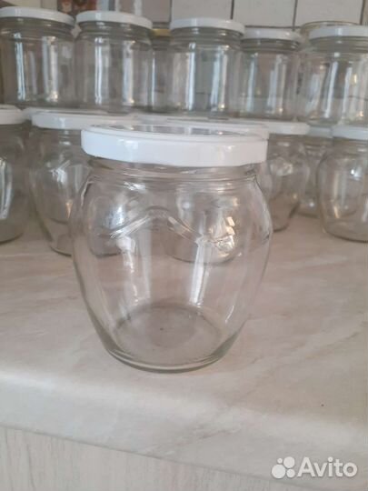 Банка стеклянная