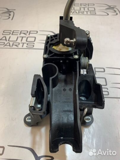 Кулиса переключения передач Ford Focus 3 CB8 1.6L