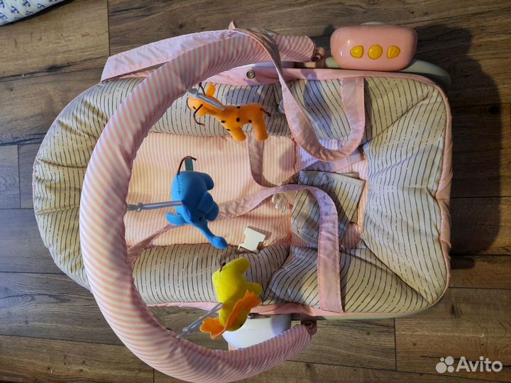 Шезлонг детский