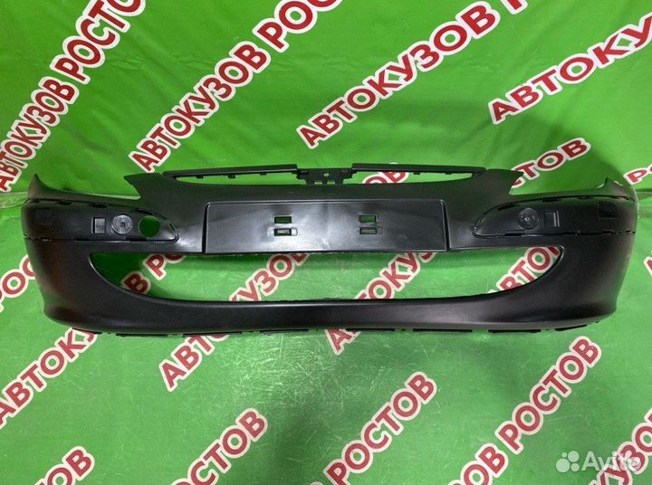 Бампер передний Peugeot 307 2002-2010