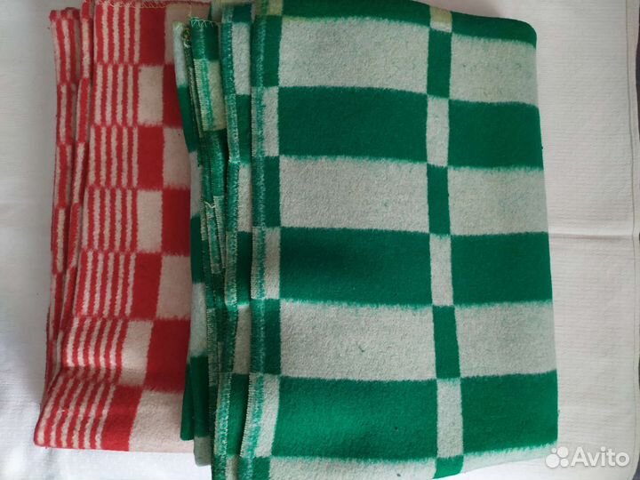 Одеяла, скатерти