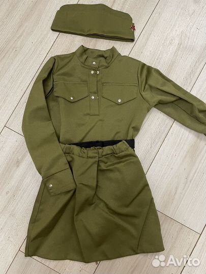 Костюм/Военная форма