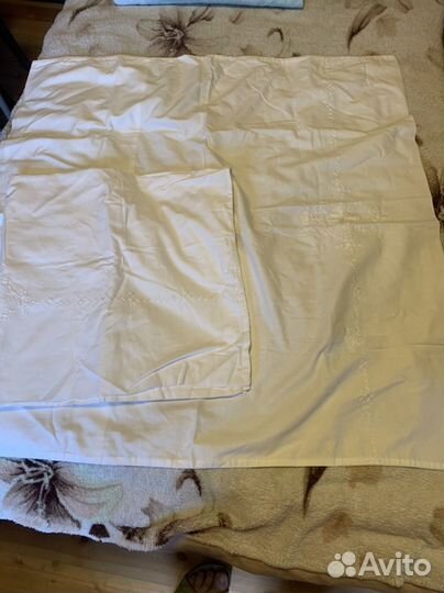 Наволочка с вышивкой