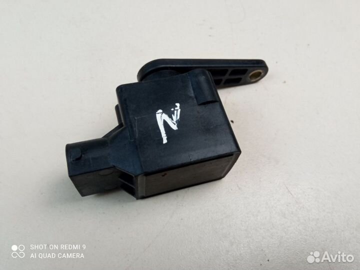 Датчик уровня подвески Mercedes Benz w220