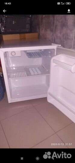 Холодильник бу маленький