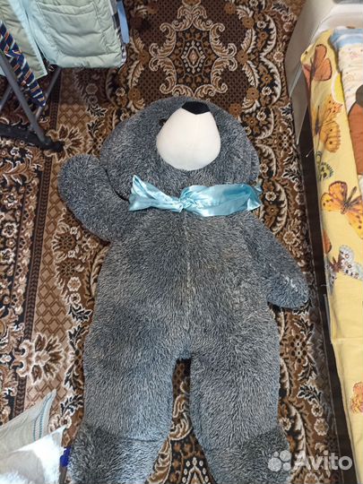 Плюшевый медведь