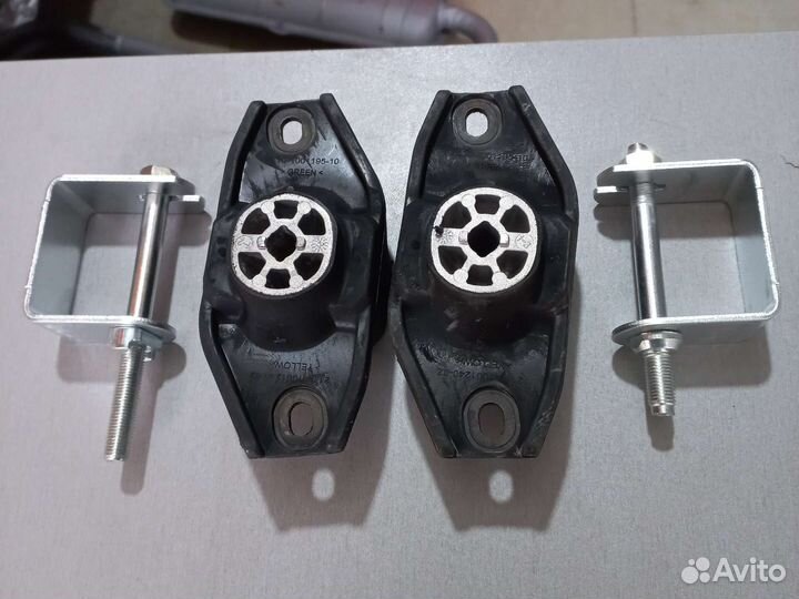 Боковые подушки двигателя priora-2