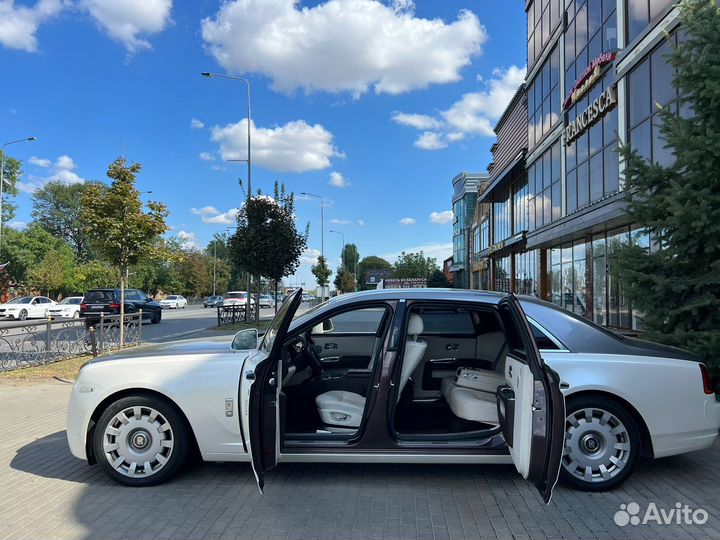 Аренда прокат авто на свадьбу майбах Rolls Royce