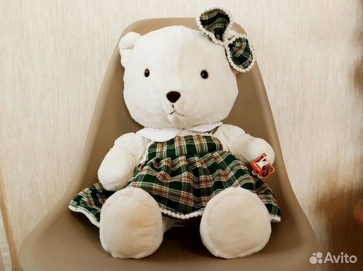Мягкая игрушка медведь в сарафане новая 53 см