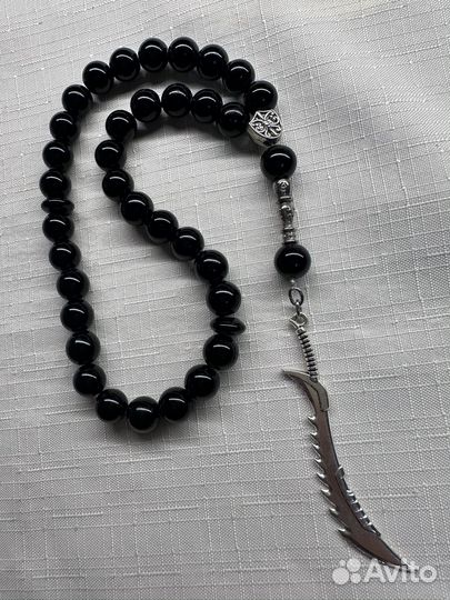 Четки ручной работыс кинжалом
