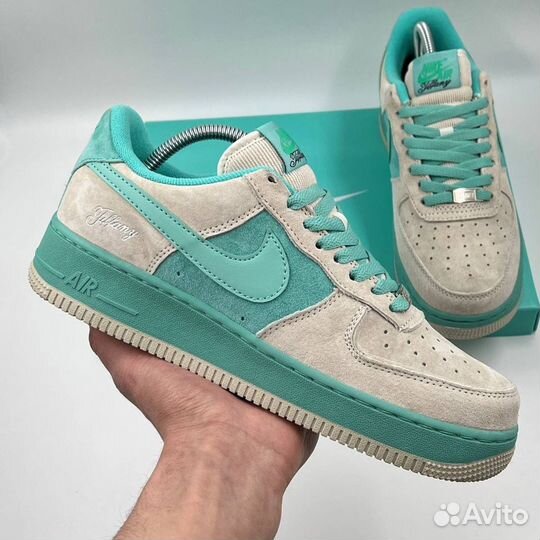 Кроссовки Nike Air Force 1 x Tiffany