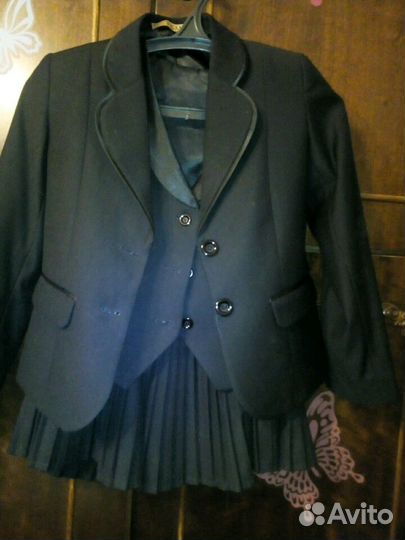 Костюм тройка школьный на девочку