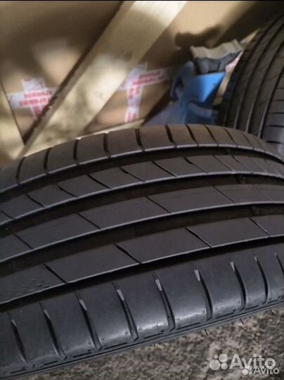 Kumho Ecsta PS71 225/45 R17