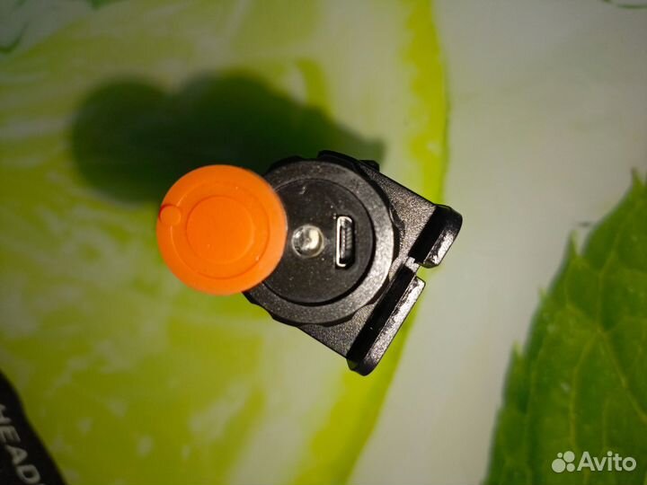 Налобный фонарик