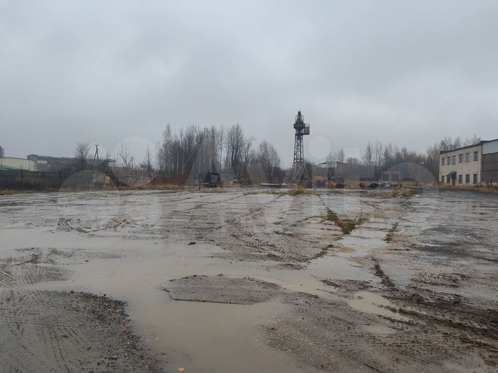 Открытая площадка, 2000 м²