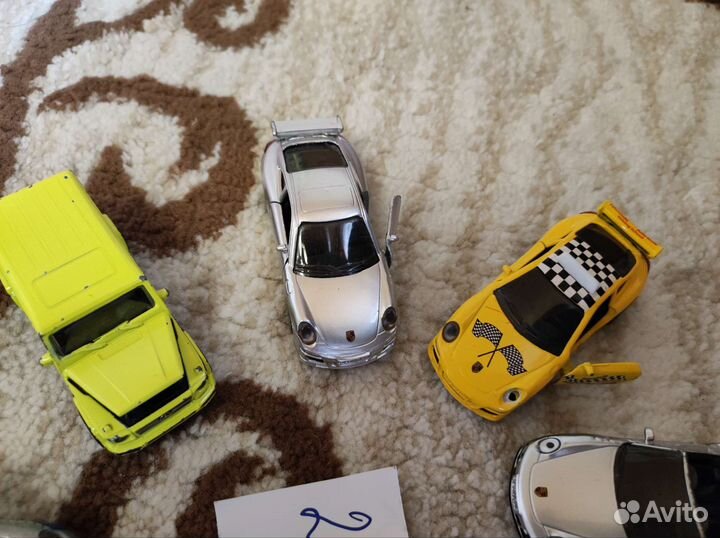 Коллекционные машинки 1 43