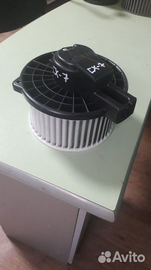 Мотор печки (вентилятор) mazda CX7 2007