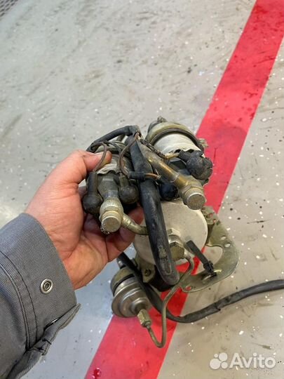 Mercedes w126 560 sec бензонасос двойной