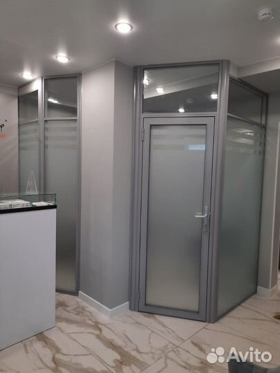 Стеклянные перегородки