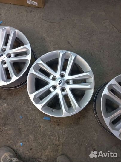 Ford Explorer R18 (7) оригинал