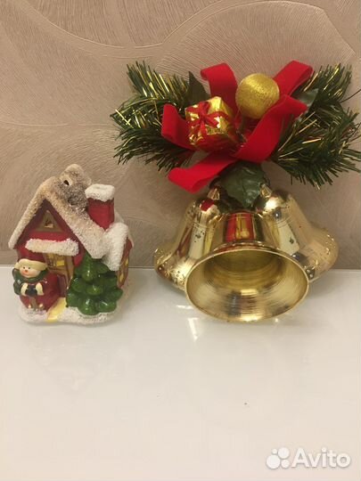 Новогодние игрушки