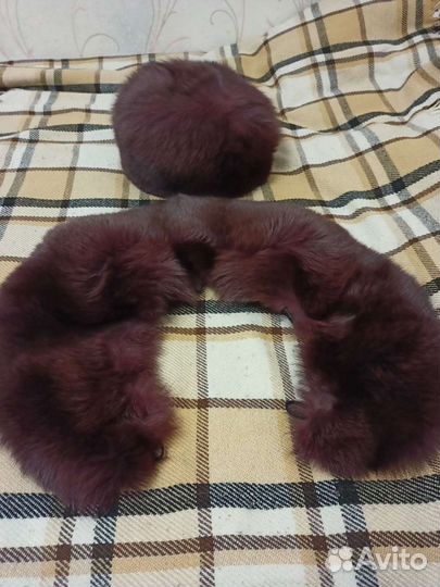 Меховой воротник и шапка из песца