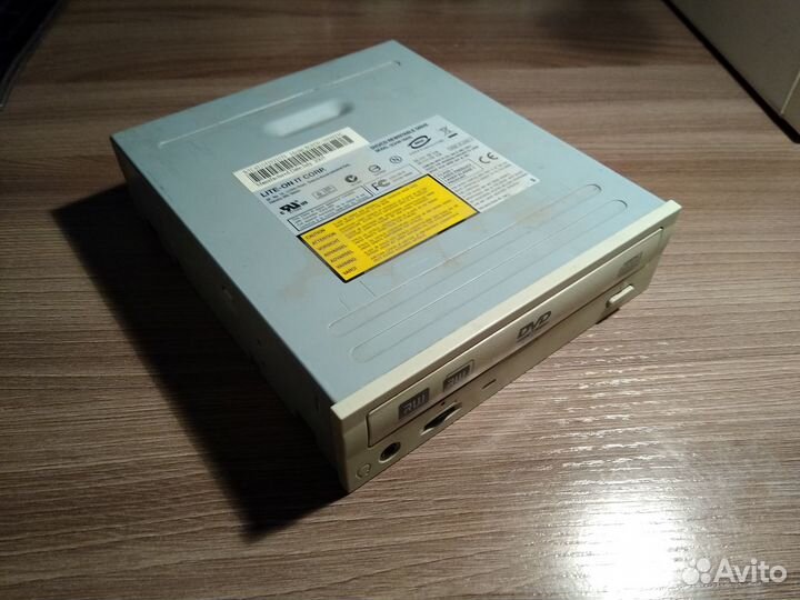 Пишущий DVD привод LiteOn sohw-1693S