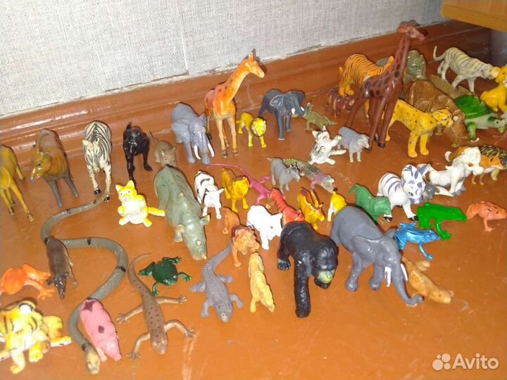 Набор фигурок животных