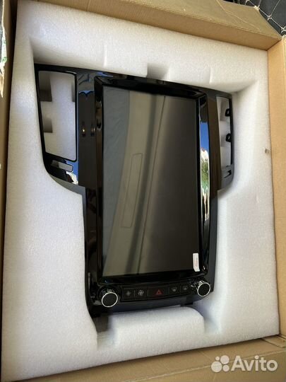 Магнитола Tesla ZF-1828 Infiniti QX70/FX