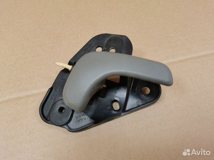 Ручка двери передней внутренняя правая Chrysler