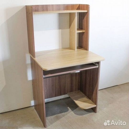 Стол компьютерный Грета новый