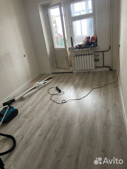 Укладка плитки пвх